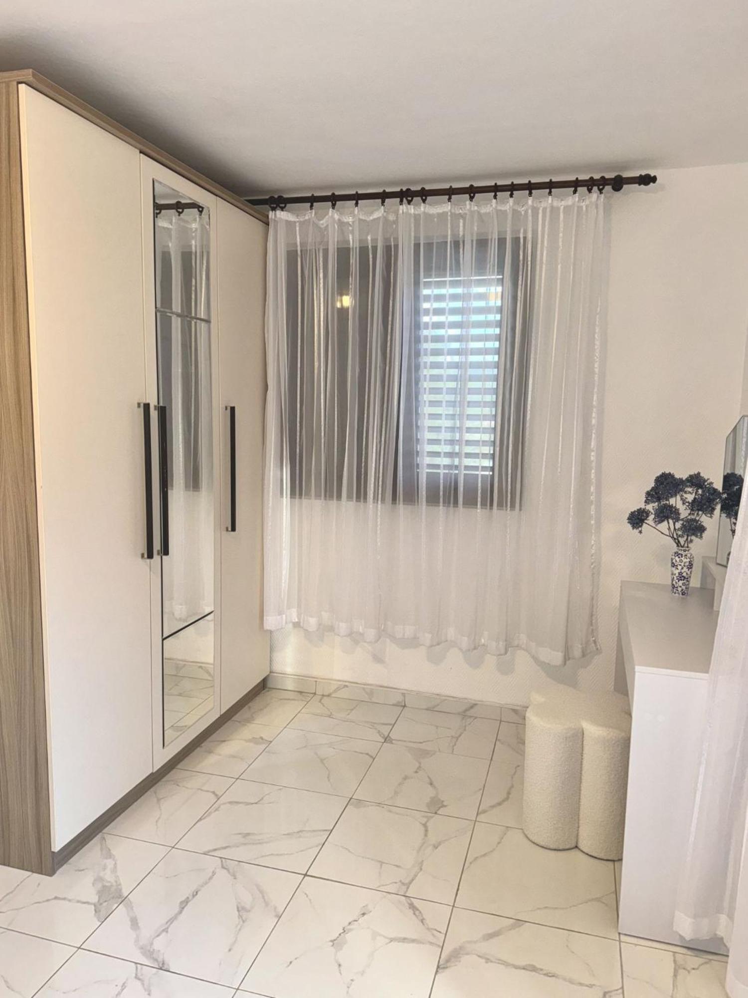 Basina Apartments And Room Makaj מראה חיצוני תמונה